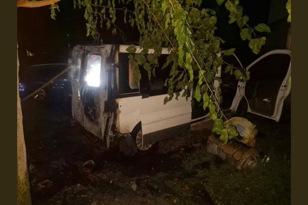 Вночі 10 серпня у Дніпрі на вулиці Національної Гвардії сталась пожежа