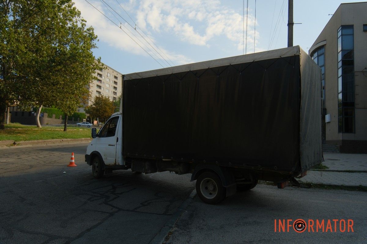 Обставини аварії має встановити слідчий за ДТП У Дніпрі на проспекті Олександра Поля «ГАЗель» збила людину: що відомо 9