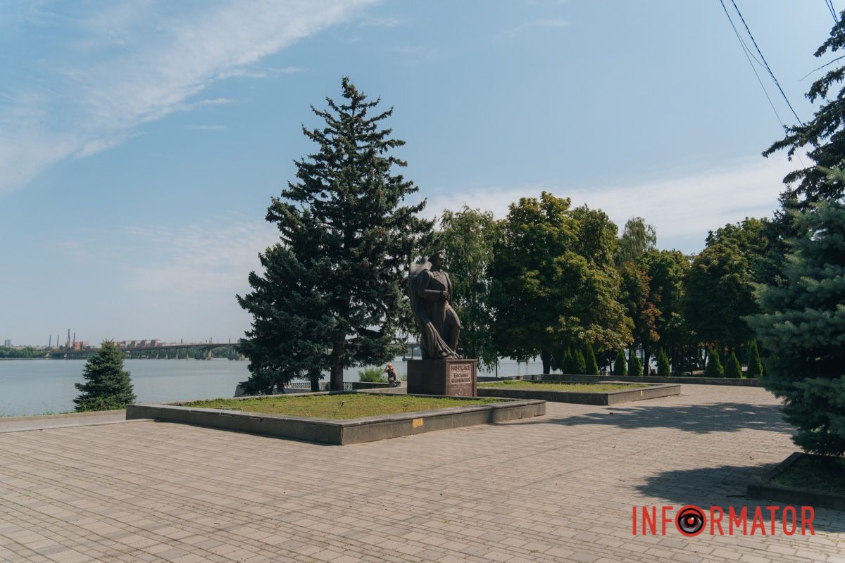 У Дніпрі планують прибрати пам’ятник радянському командувачу повітрянодесантних військ СРСР Василю Маргелову