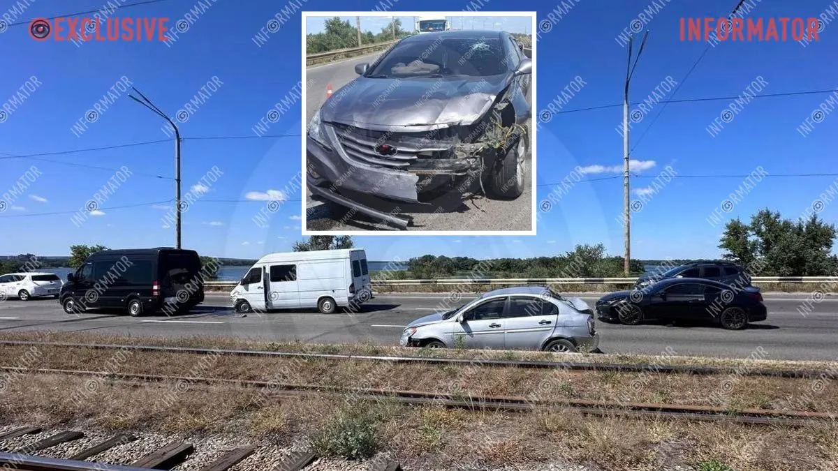 Декілька ДТП на Кайдацькому мосту у Дніпрі 13 серпня: що відомо