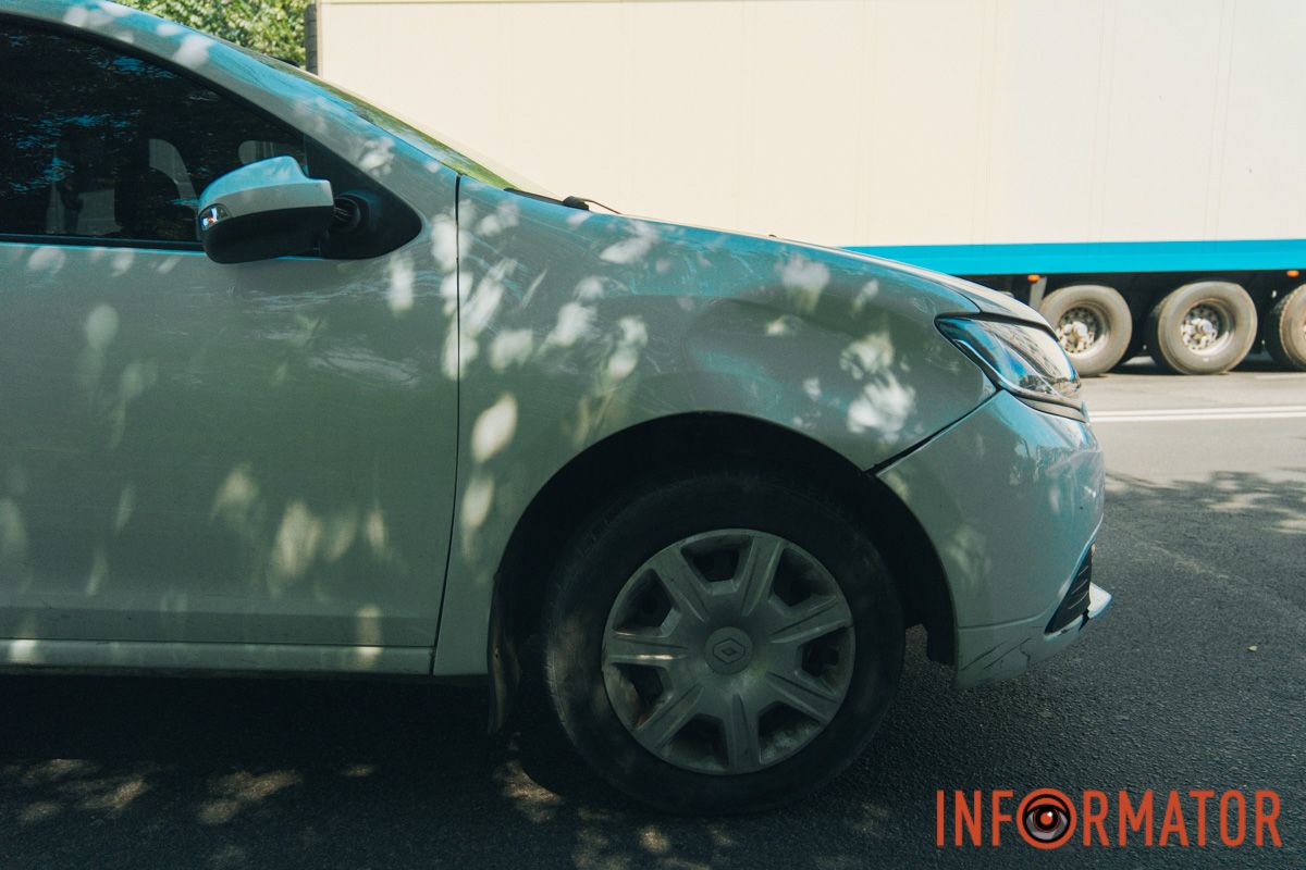 Renault сбил женщину