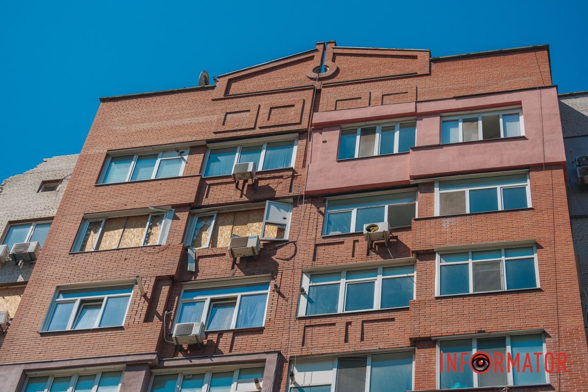 Как выглядит поврежденный ракетным ударом дом на Исполкомовской в ​​Днепре 18