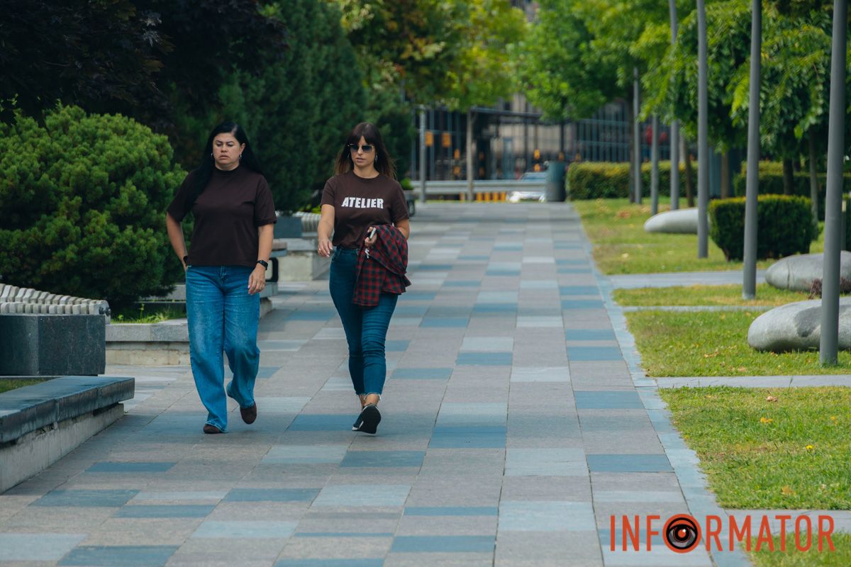 Сквер дарує можливість відпочити без поспіху