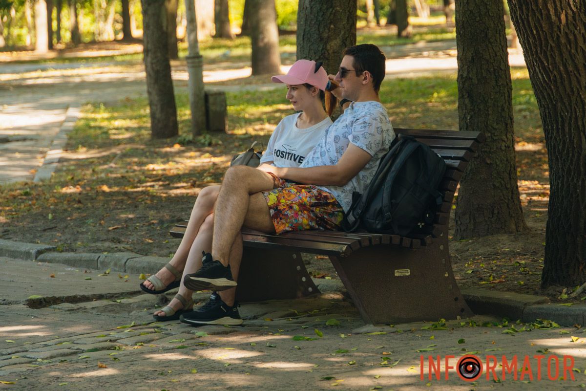 У самому повітрі відчувається піднесення, спокій та єдність містян.