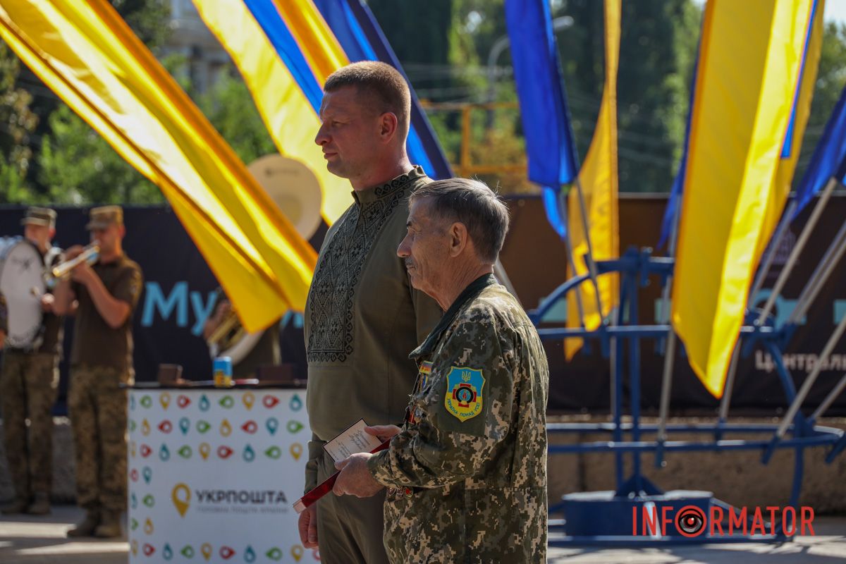 Праздничные торжества собрали представителей Днепра