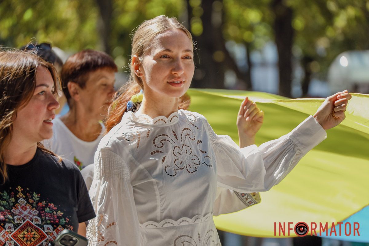 Цьогоріч нашій державі виповнюється 35 років У вишиванках та з усмішками: як Дніпро відзначає День Незалежності 2