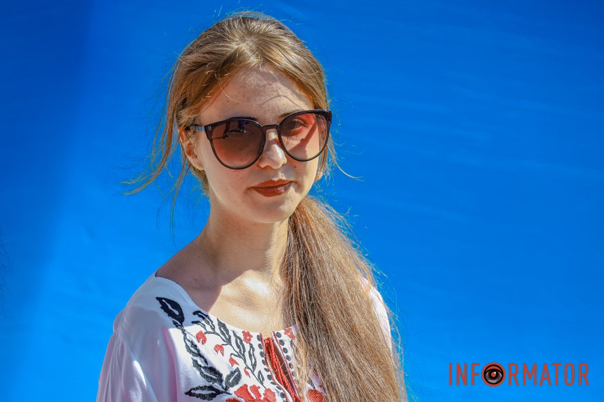 Дніпро сьогодні особливо красиви У вишиванках та з усмішками: як Дніпро відзначає День Незалежності 18