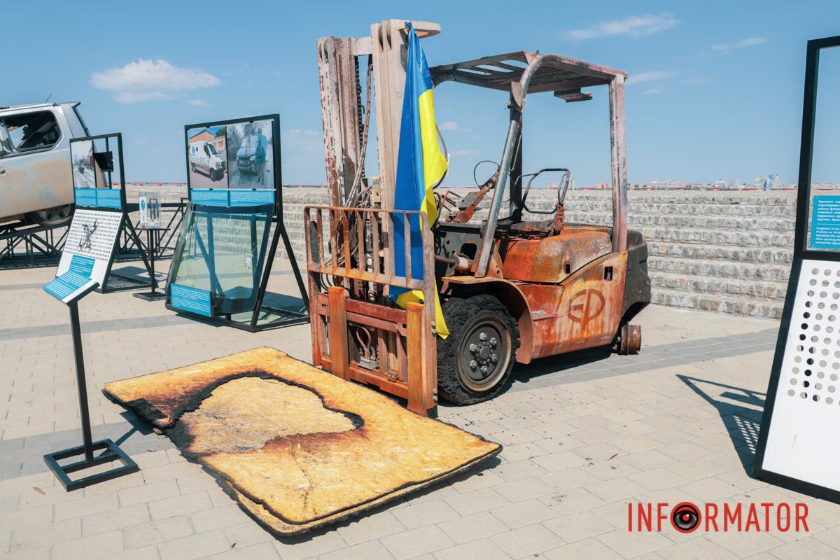 Фото та свідчення з евакуаційних місій: у Дніпрі відкрили документальну вуличну виставку 29