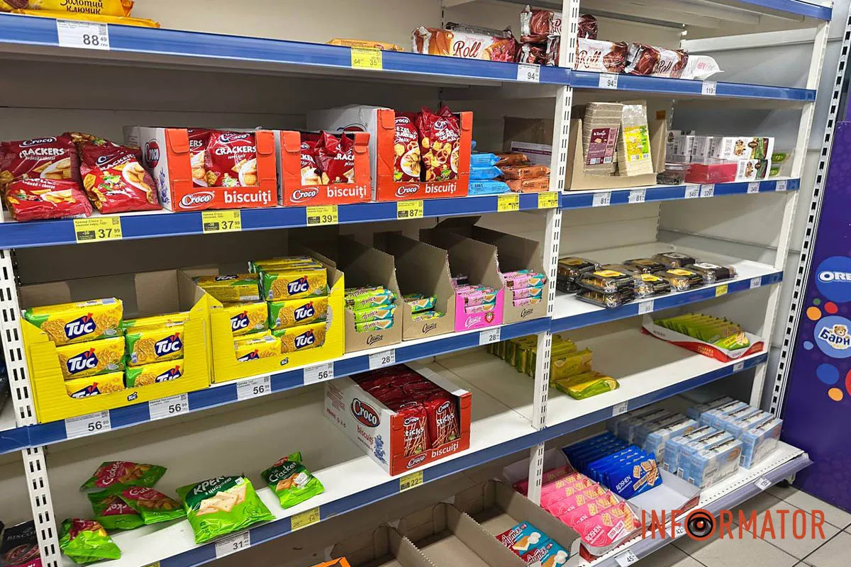 Ми побували в декількох магазинах Яка ситуація з продуктами у супермаркетах Дніпра та чи є дефіцит через російські атаки 23