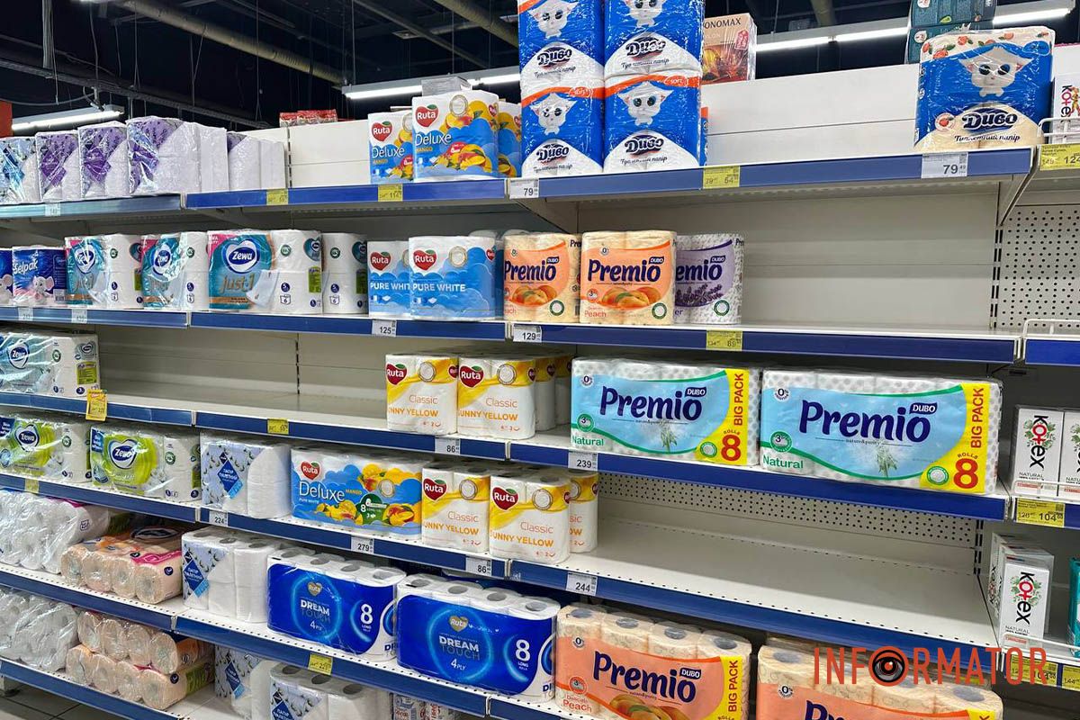 Деякі товари швидко скуповують Яка ситуація з продуктами у супермаркетах Дніпра та чи є дефіцит через російські атаки 39