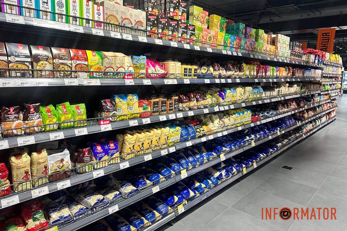Макарони, крупи - все є Яка ситуація з продуктами у супермаркетах Дніпра та чи є дефіцит через російські атаки 47