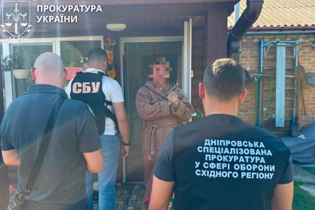 Серед затриманих – полковник, двоє солдатів та військовий у відставці Серед затриманих – полковник, двоє солдатів та військовий у відставці