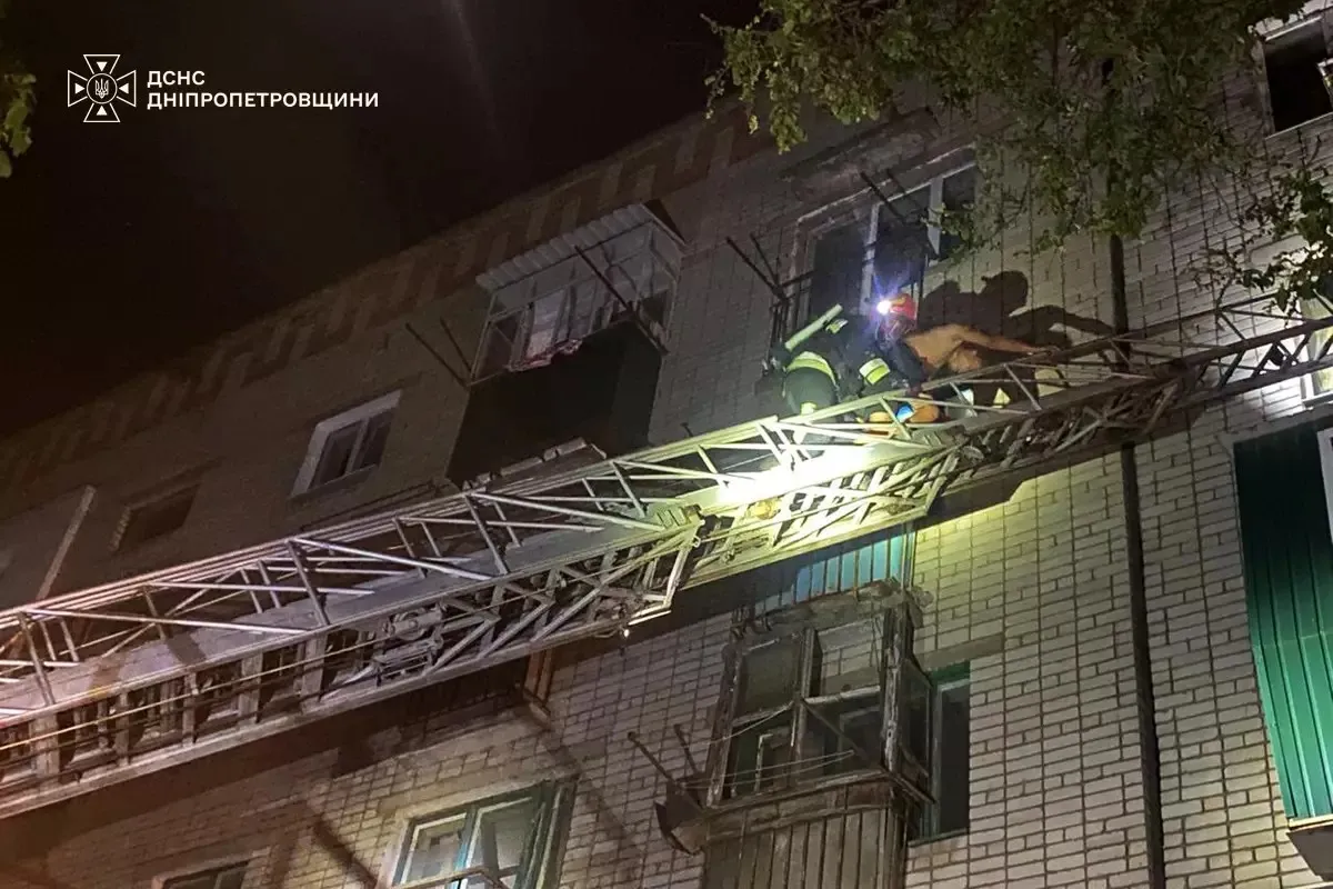 В ніч на 3 вересня у місті Покров Нікопольського району сталась пожежа