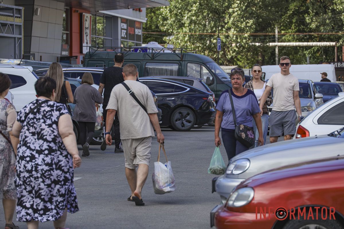 Тоді адміністрація повідомила, що торговельний центр стане комфортнішим, сучаснішим та цікавішим для відвідувачів