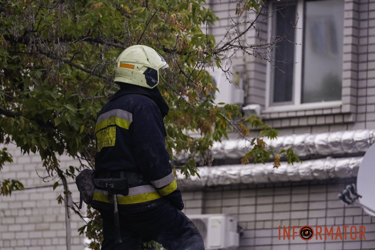 Задіяні всі спецслужби: що відбувається на місці атаки на Дніпром 25