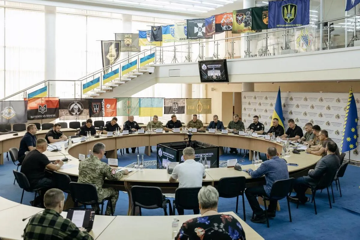Нарада у Дніпропетровській ОВА Нарада у Дніпропетровській ОВА