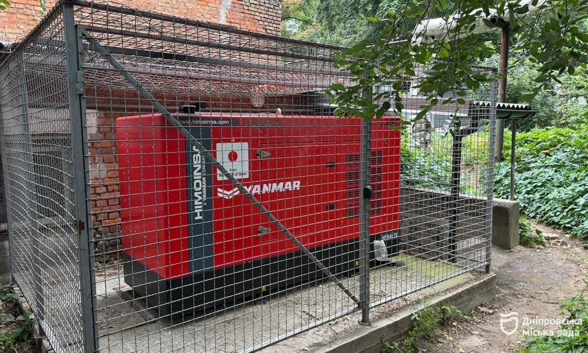 На котельной установлен генератор, который использовали в прошлом отопительном сезоне во время длительных отключений электроэнергии. На котельной установлен генератор, который использовали в прошлом отопительном сезоне во время длительных отключений электроэнергии.