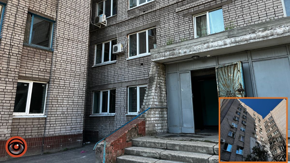 Залишився без світла, вікон та дверей: після ракетної атаки у Дніпрі відновили гуртожиток