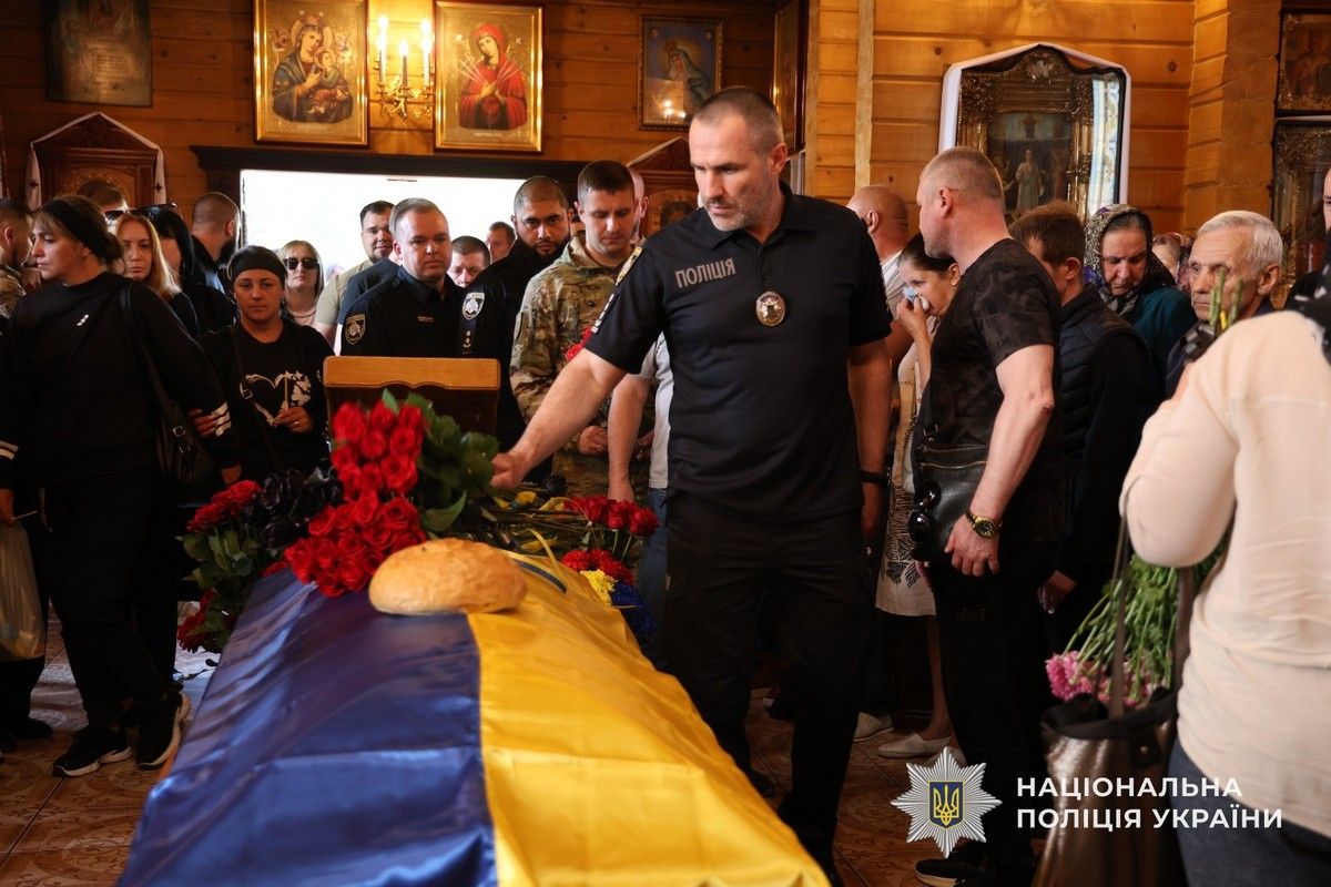 Він загинув під час виконання службового завдання у Донецькій області