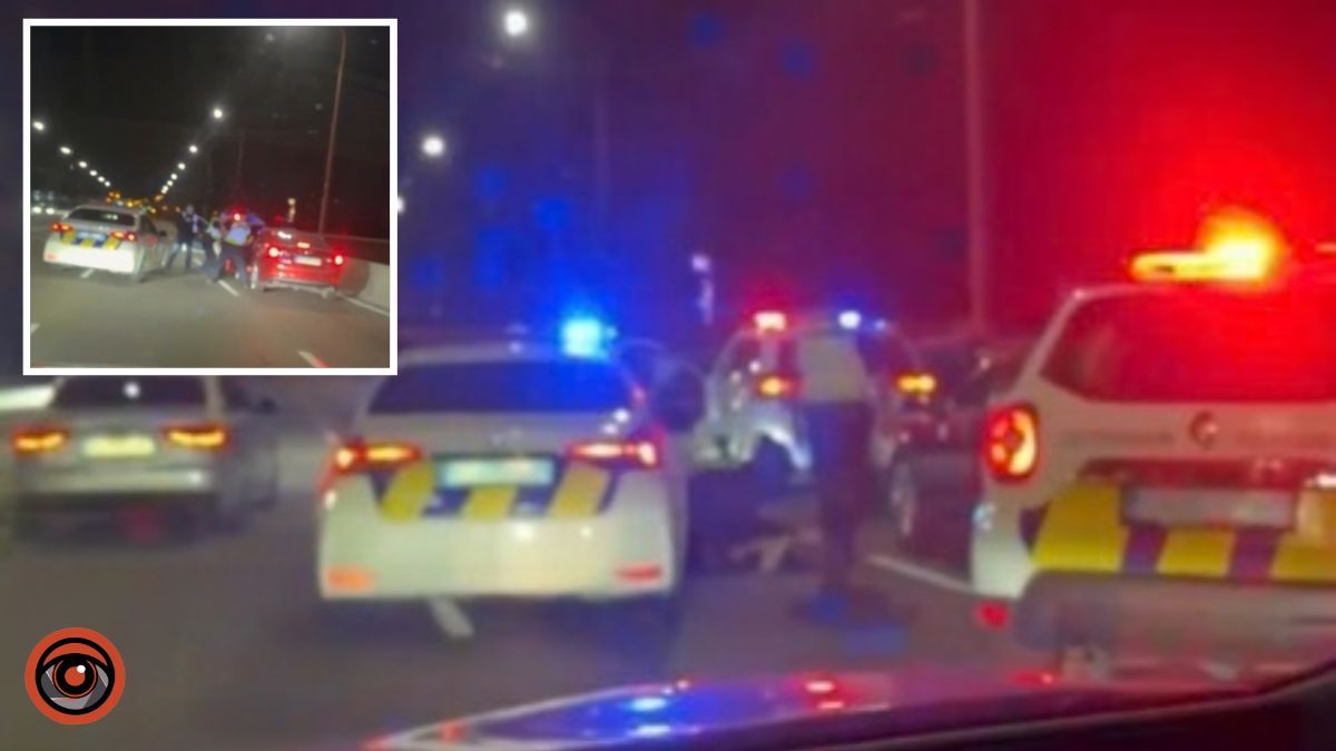 Ввечері 21 вересня у Дніпрі на Новому мосту було багато поліції та червона Mazda: що відомо