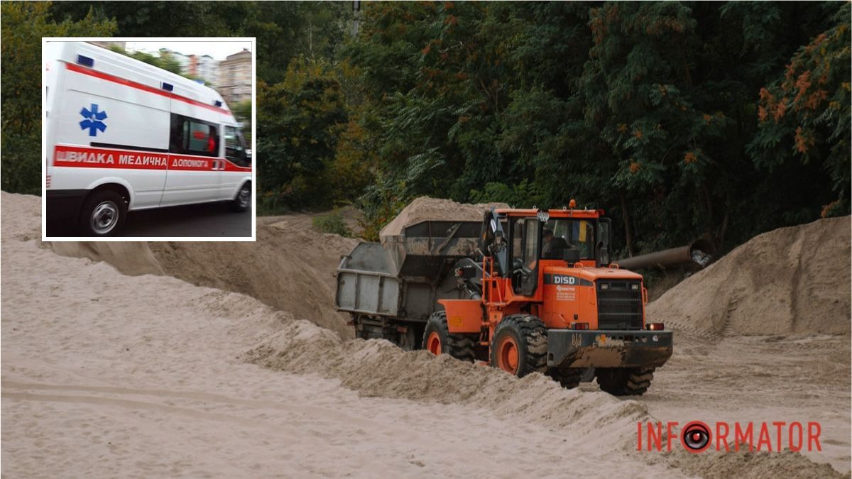 Колеги відкопували вручну: у Павлограді 47-річний чоловік опинився під завалом піску