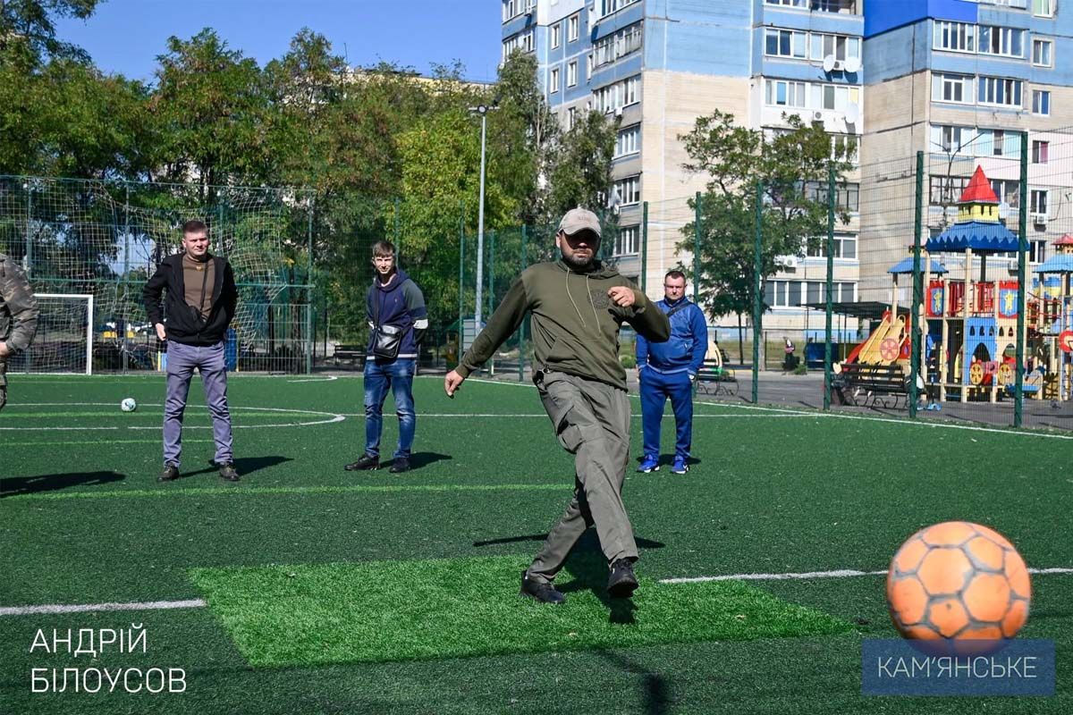 У Кам’янському відбувся спортивно-патріотичний захід “Незламний народ – незламної країни” 12