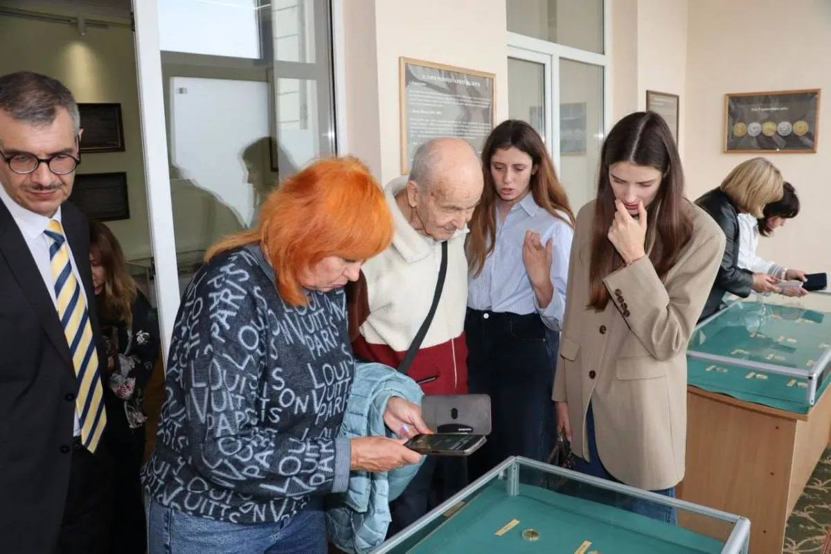Спортсменка прибула до університету разом із мамою та сестрою Анастасією