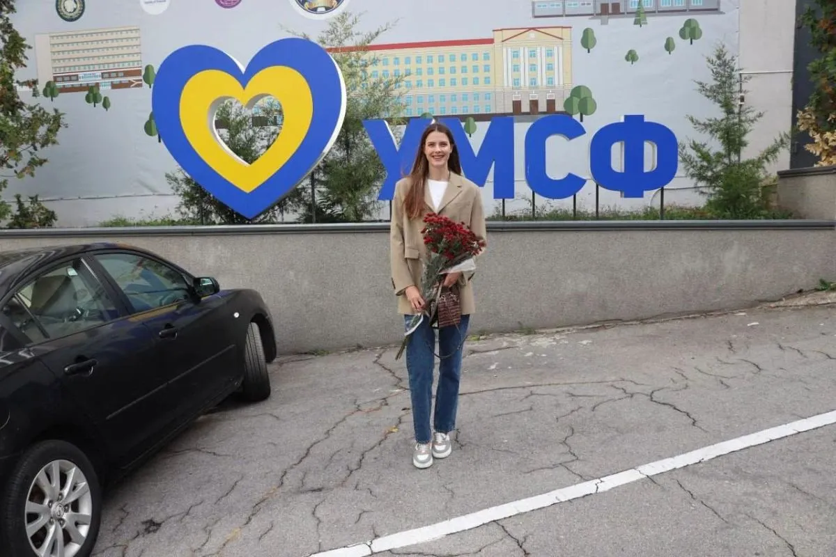 В Університеті митної справи та фінансів відбулася зустріч студентів з абсолютною чемпіонкою світу, олімпійською чемпіонкою та світовою рекордсменкою зі стрибків у висоту Ярославою Магучіх