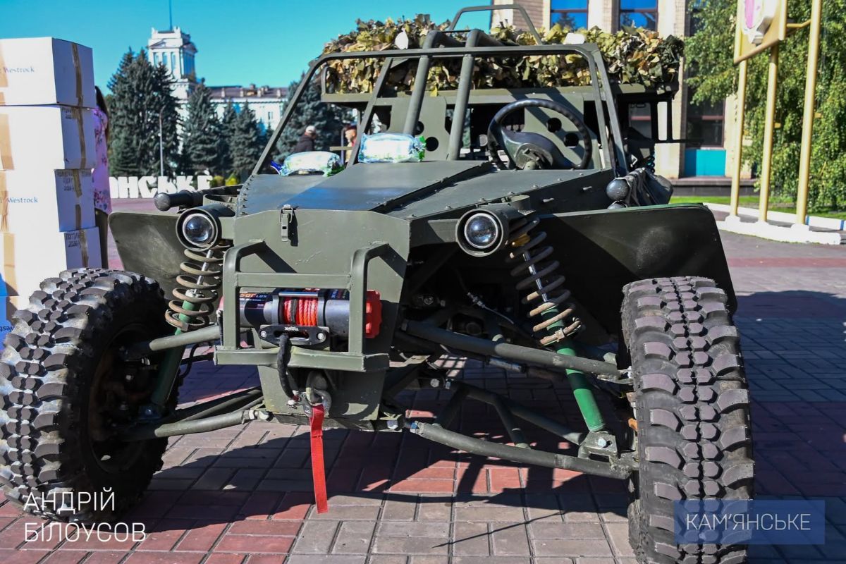 Кам’янське надало 7-му корпусу Десантно-штурмових військ масштабний пакет допомоги Кам’янське надало 7-му корпусу Десантно-штурмових військ масштабний пакет допомоги