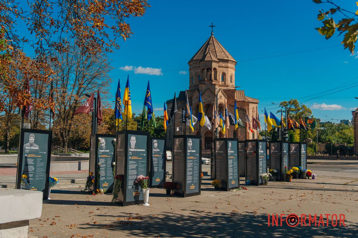 Усі меморіали матимуть єдину архітектурну концепцію