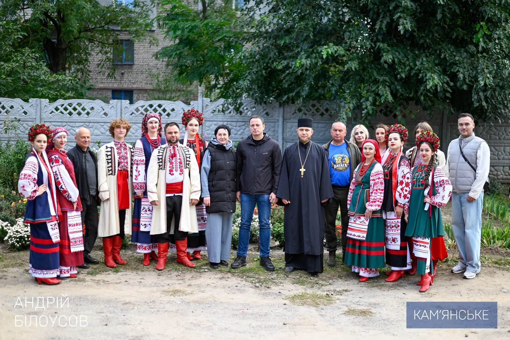 Учасники заходу плели маскувальні сітки У Кам’янському відбувся етнофестиваль «Кам’янська Покрова – 2026» 5