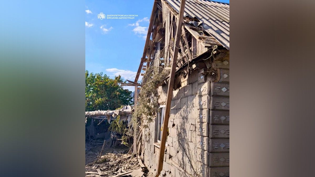 Одна людина загинула, є поранений: ворог атакував Нікополь