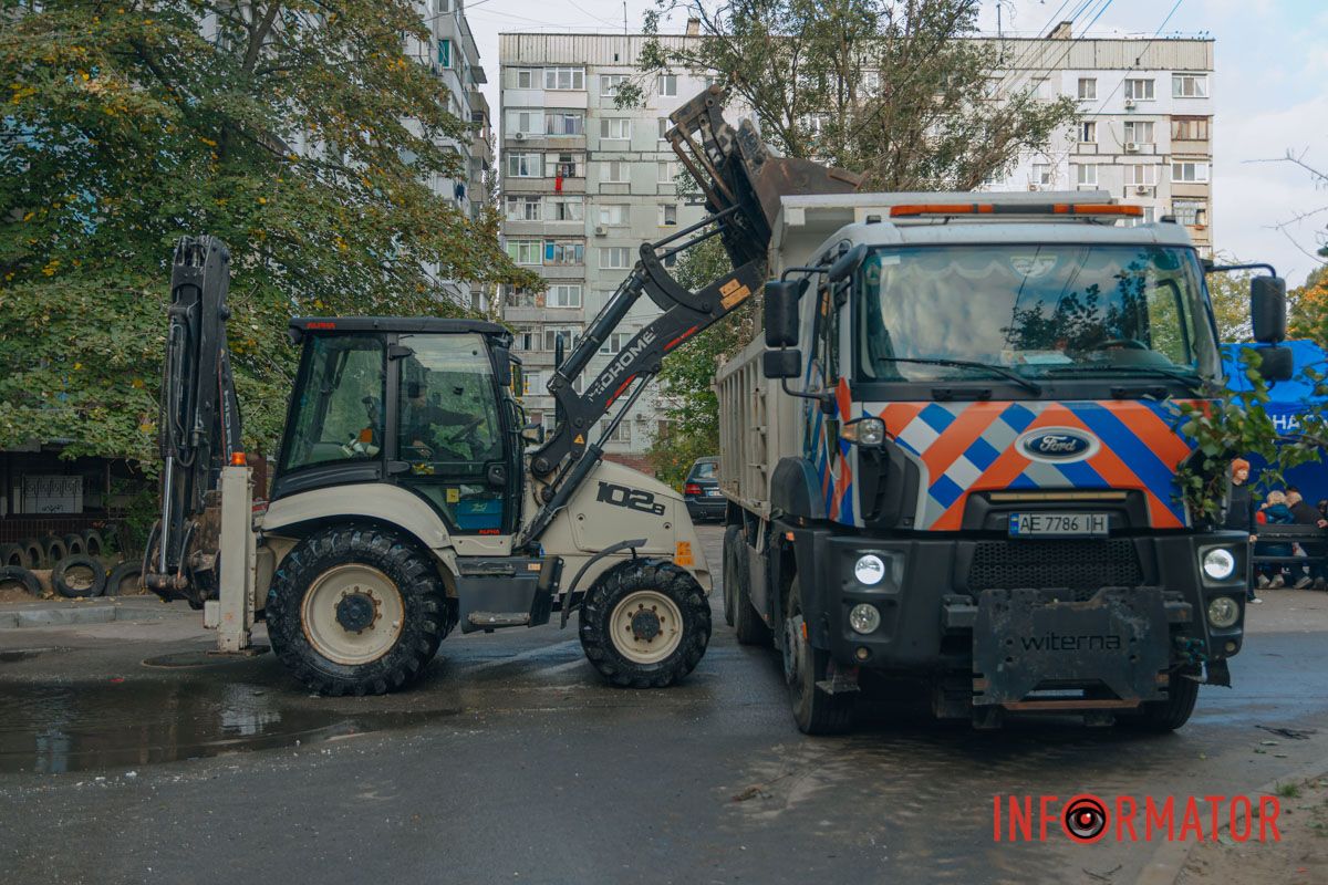 Удар російського дрона по багатоповерхівці 11 жовтня у Дніпрі: фото наслідків атаки 10