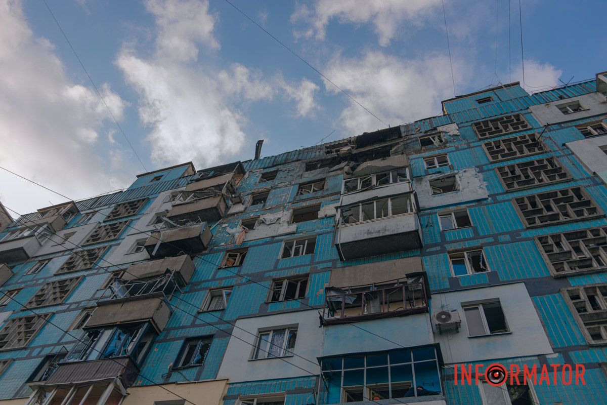Удар російського дрона по багатоповерхівці 11 жовтня у Дніпрі: фото наслідків атаки 14