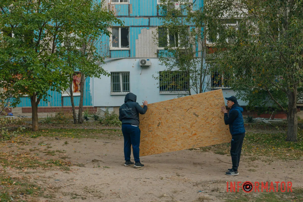 Удар російського дрона по багатоповерхівці 11 жовтня у Дніпрі: фото наслідків атаки 21