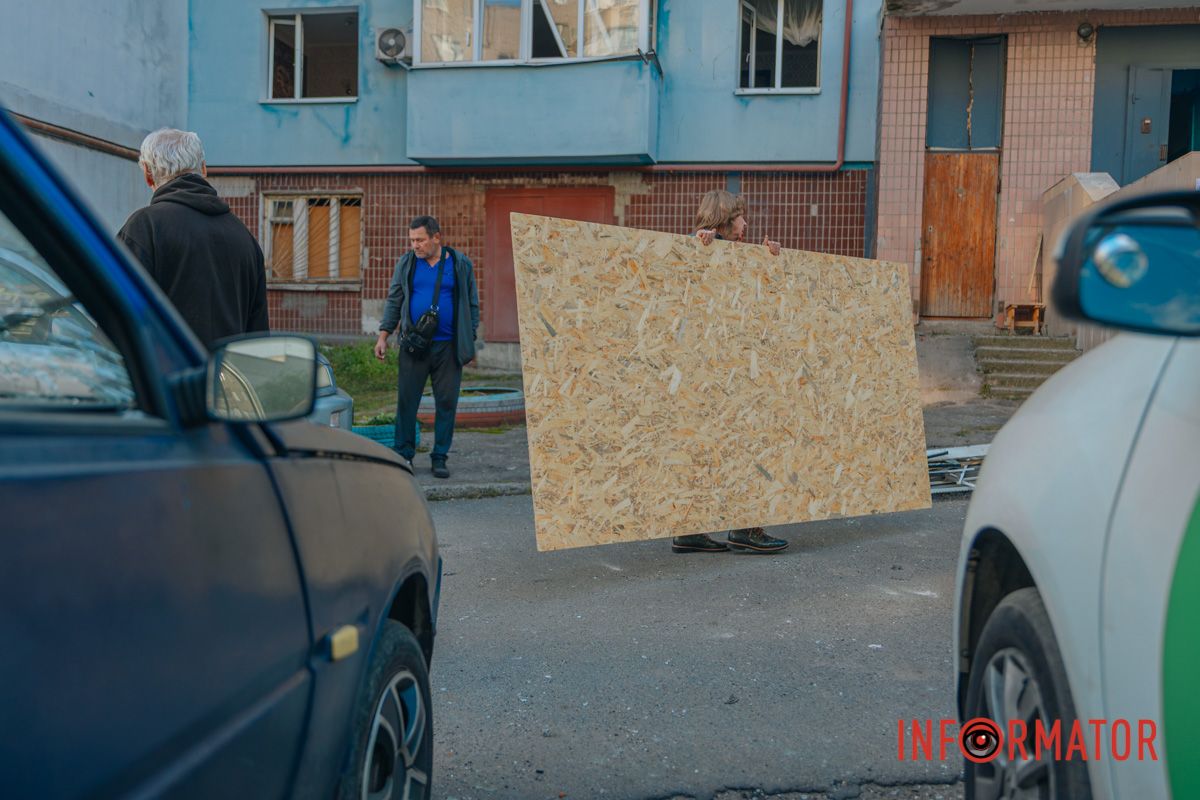 Удар російського дрона по багатоповерхівці 11 жовтня у Дніпрі: фото наслідків атаки 45