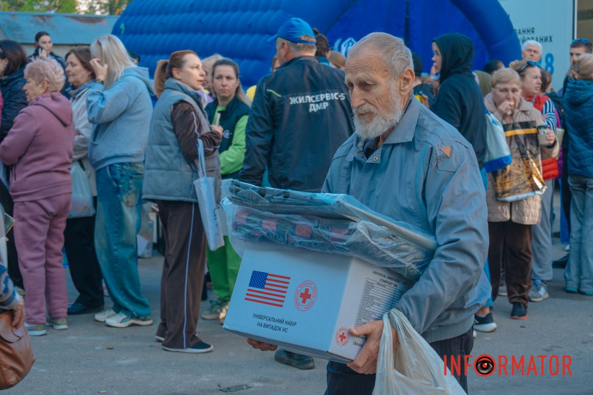 Удар російського дрона по багатоповерхівці 11 жовтня у Дніпрі: фото наслідків атаки 143