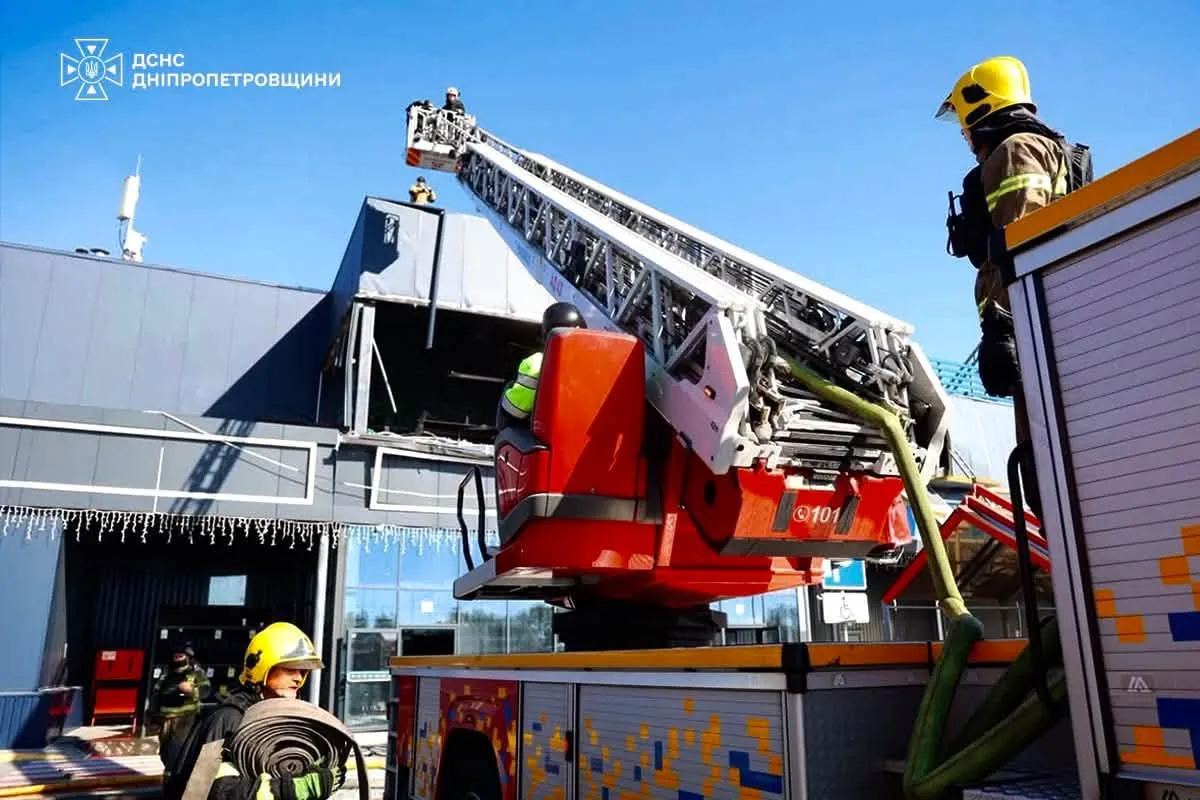 12 жовтня російські війська атакували безпілотником Дніпровський район