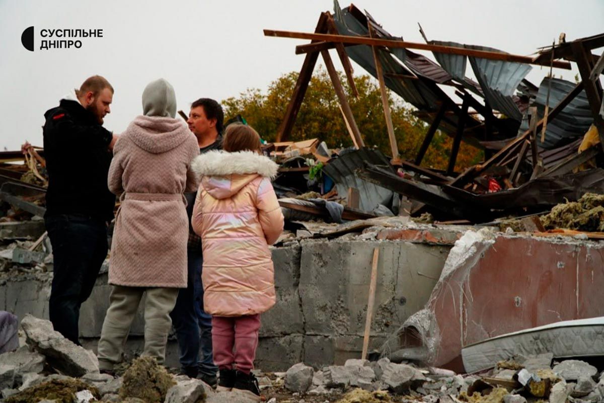 Російська авіабомба зруйнувала приватний будинок, у якому перебували люди