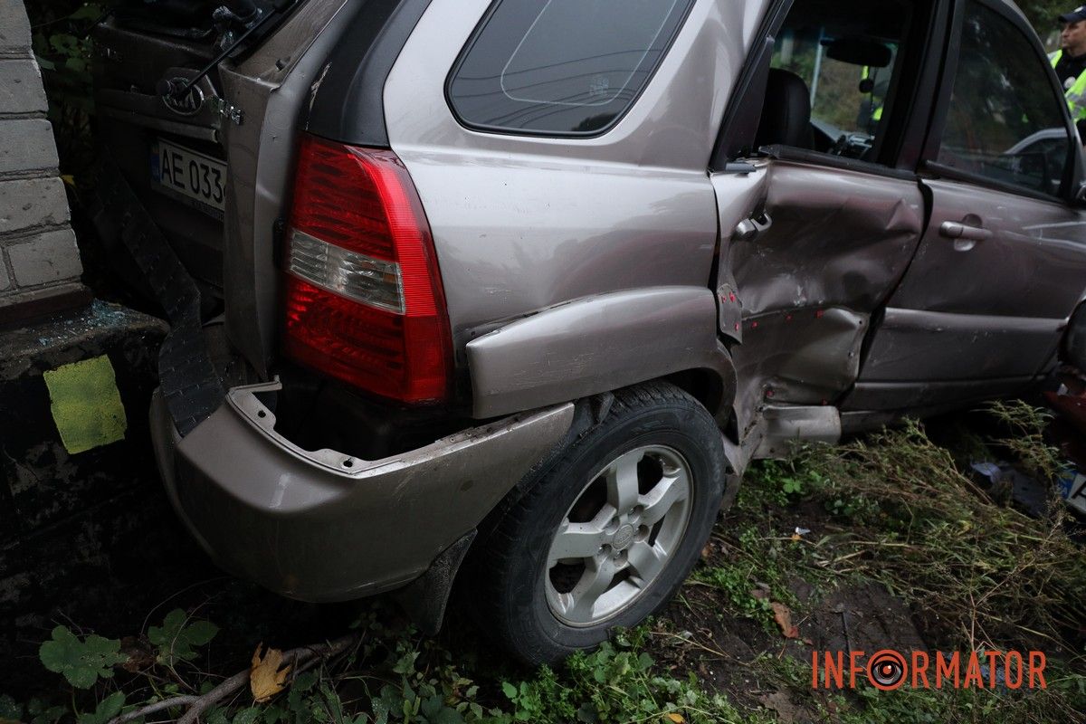 Соблюдайте ПДД В Днепре на Щепкина столкнулись Suzuki и Kia: есть пострадавший, работает следователь по ДТП 10