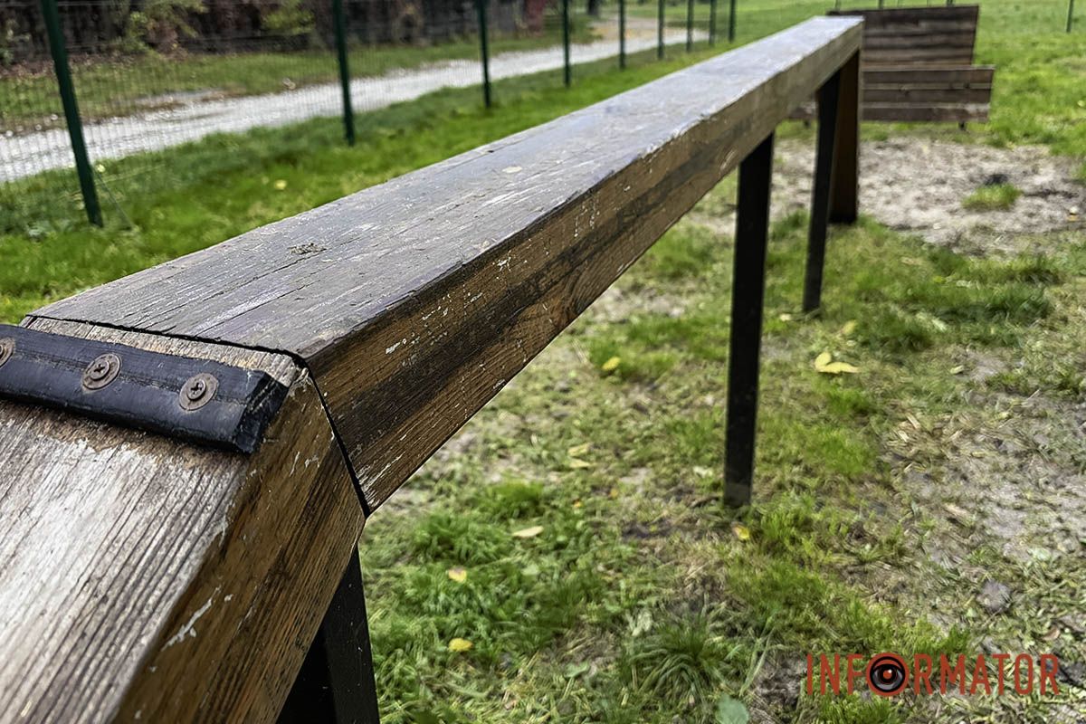 У парку Зелений Гай в Дніпрі облаштували місце для вигулу собак 2