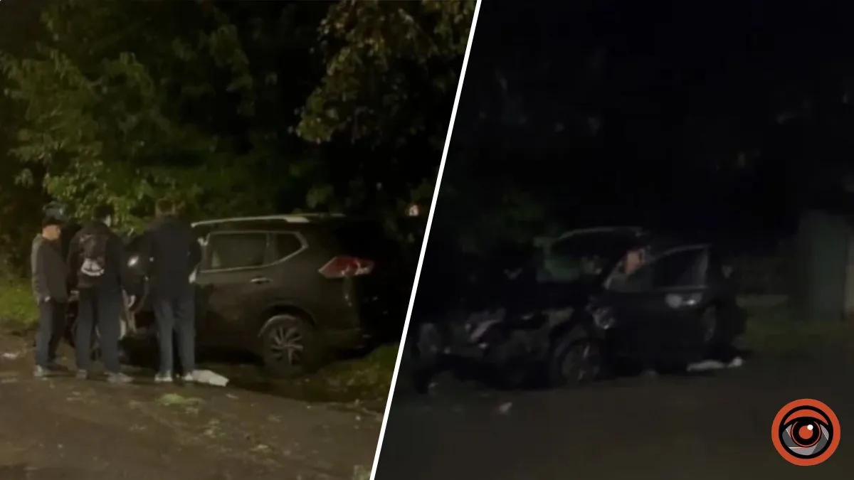 У Дніпрі на Юрія Кондратюка водій Nissan врізався у сміттєвий бак, 16-річного скутериста та паркан