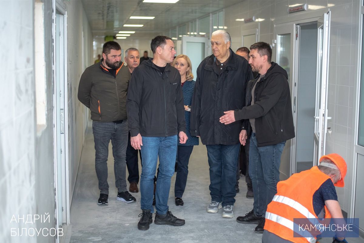 В Каменском обновляют Городскую больницу скорой медицинской помощи 3