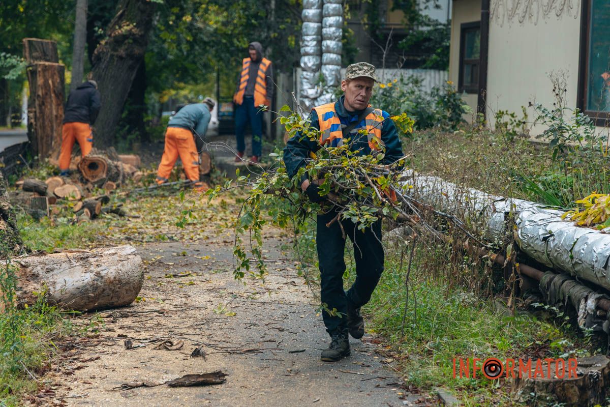 У середу, 21 жовтня, у Дніпрі тимчасово перекрили рух транспорту вулицею Академіка Георгія Дзяка
