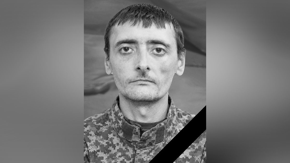 У Дніпропетровській області попрощаються з солдатом Віталієм Загрійчуком