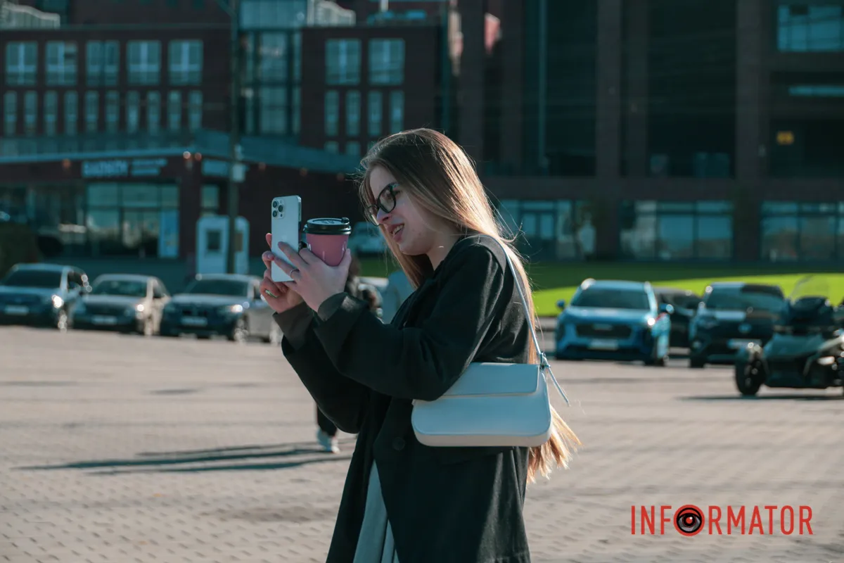 У Дніпрі відбувся пробіг-виставка ретро-автомобілів: фоторепортаж Інформатора 14