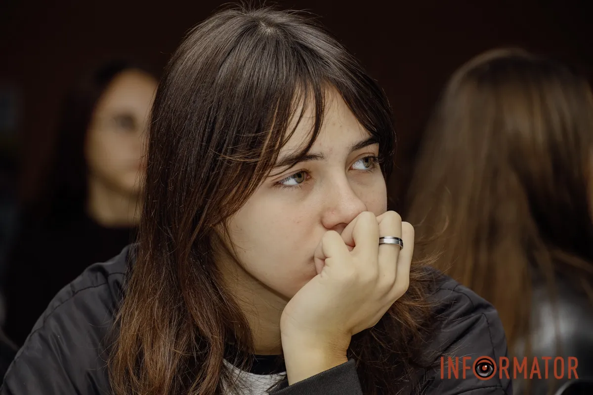 Захід мав на меті об'єднати українців по всьому світові Як у Дніпрі 27 жовтня пройшов національний диктант єдності 5