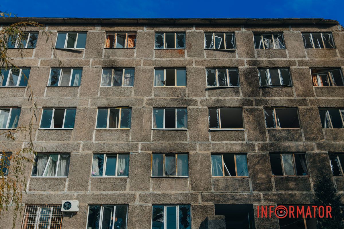 Студенти ховалися в укритті під час удару: наслідки атаки росіян на гуртожиток у Дніпрі 23