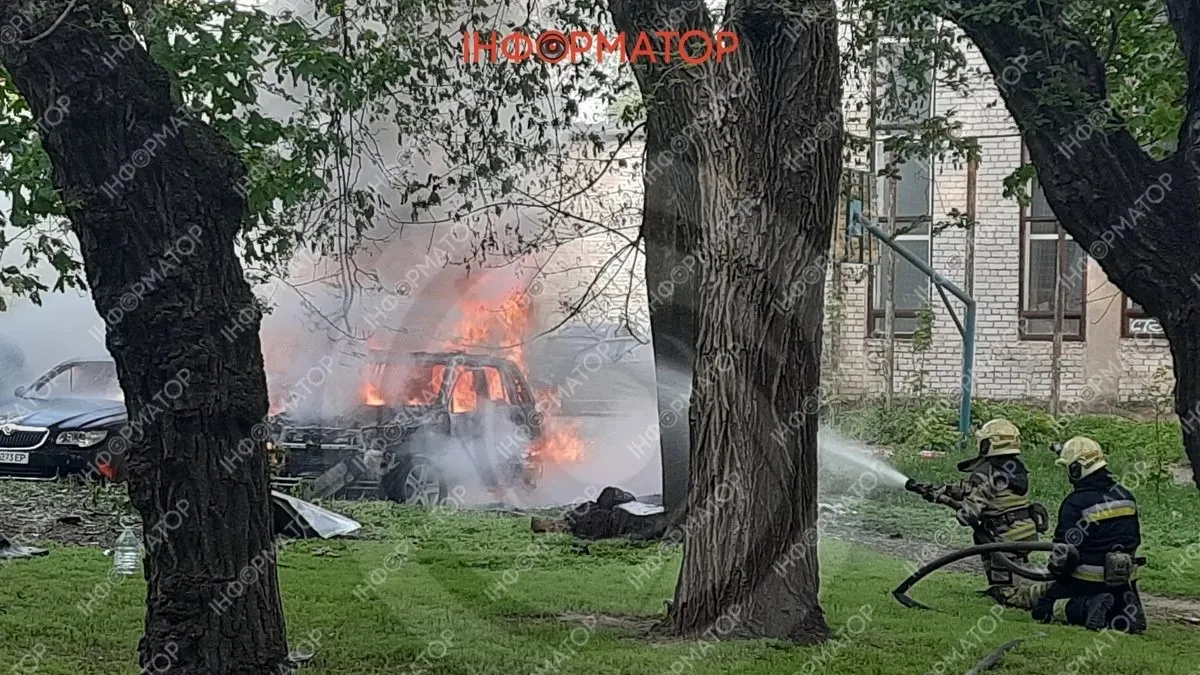 Перед судом предстанут мужчины, взорвавшие военный автомобиль в Днепре