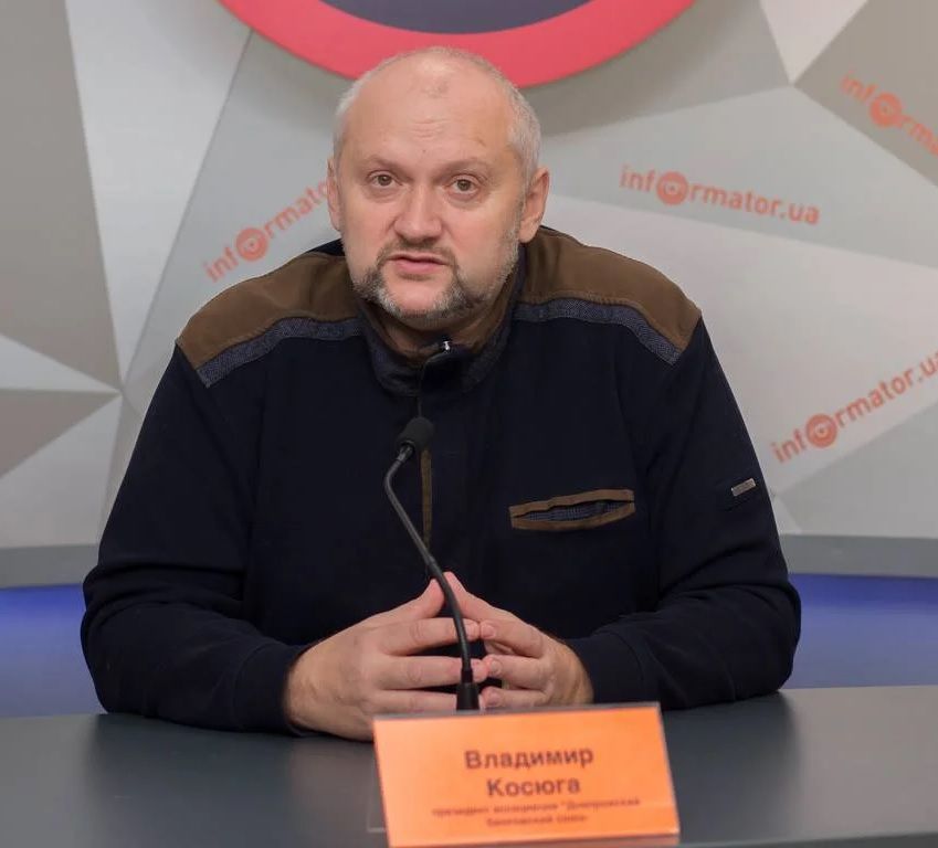 президент Асоціації «Дніпровський банківський союз» Володимир Косюга вважає, що без фінансового номера телефону вкрасти гроші майже неможливо. президент Асоціації «Дніпровський банківський союз» Володимир Косюга вважає, що без фінансового номера телефону вкрасти гроші майже неможливо.